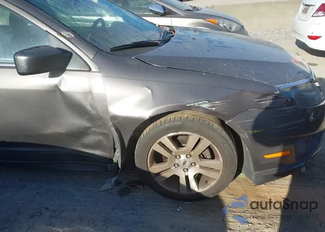 2010 Ford Fusion Se z USA, uszkodzony, nr VIN 3FAHP0HA2AR402573